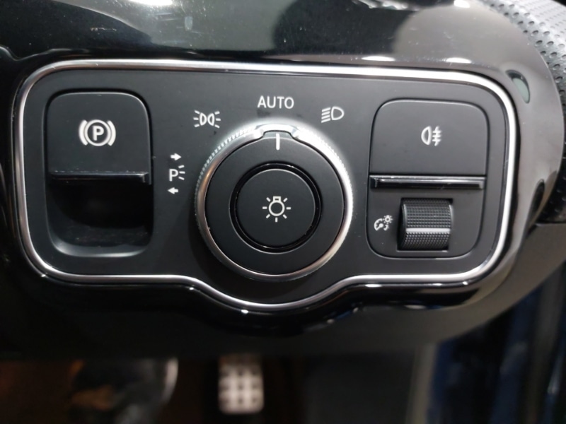 Used Mercedes-Benz A-Class 2019 for sale - 76174550: Photo 15