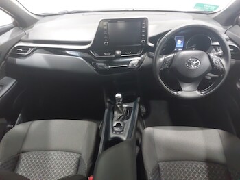 Used Toyota C-HR 2023 for sale - 78440343: Photo