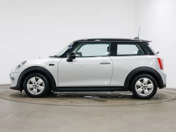 Used MINI Hatch 2019 for sale - 79683936: Photo