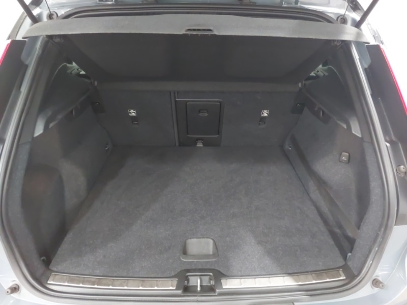 Used Volvo XC40 2019 for sale - 77922625: Photo 8