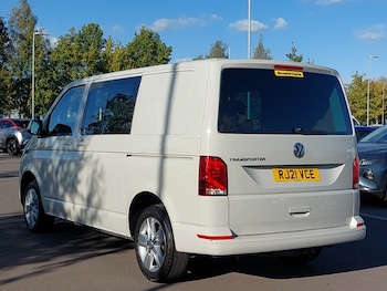 Used Volkswagen Transporter 2021 for sale - 76103266: Photo