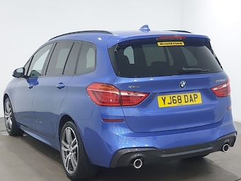 Used BMW 2 Series 2019 for sale - 79420548: Photo
