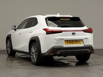 Used Lexus UX 2019 for sale - 76411028: Photo
