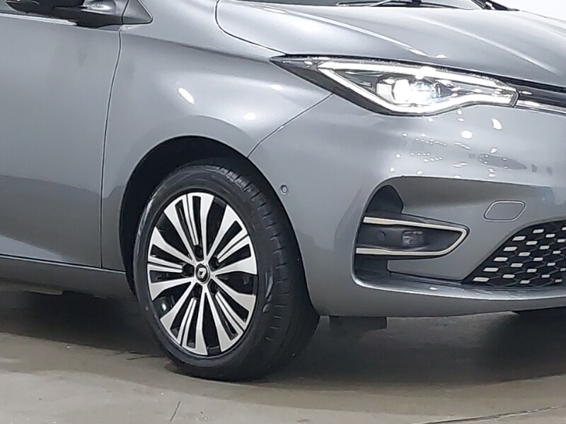 Used Renault Zoe 2022 for sale - 77816299: Photo 9