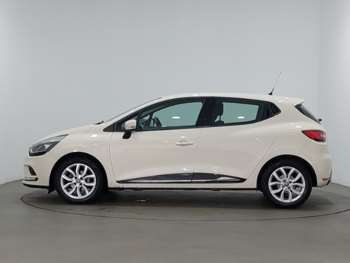 Used Renault Clio 2018 for sale - 74956972: Photo