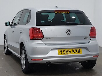 Used Volkswagen Polo 2016 for sale - 77393005: Photo