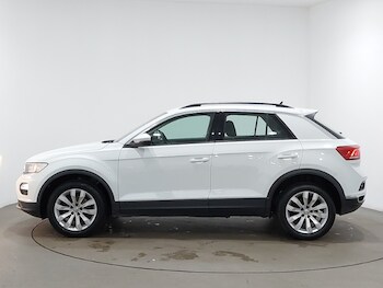 Used Volkswagen T-Roc 2020 for sale - 77495291: Photo