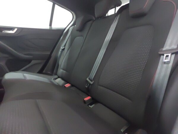 Used Ford Focus 2019 for sale - 76238170: Photo 6
