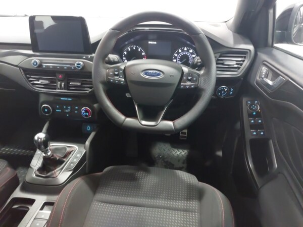 Used Ford Focus 2019 for sale - 76238170: Photo 7