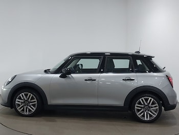 Used MINI Cooper 2025 for sale - 78921753: Photo