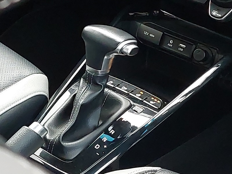 Used Kia Stonic 2019 for sale - 77256878: Photo 11