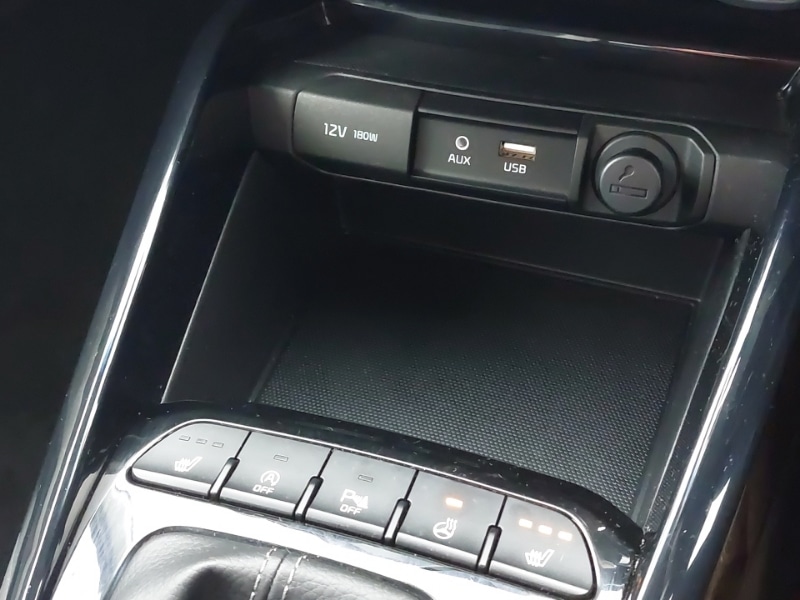 Used Kia Stonic 2019 for sale - 77256878: Photo 16