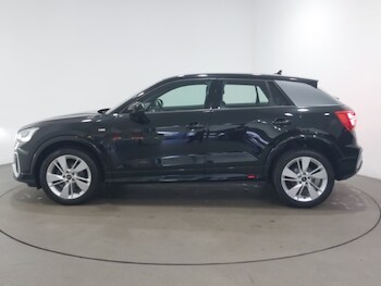 Used Audi Q2 2021 for sale - 77657105: Photo