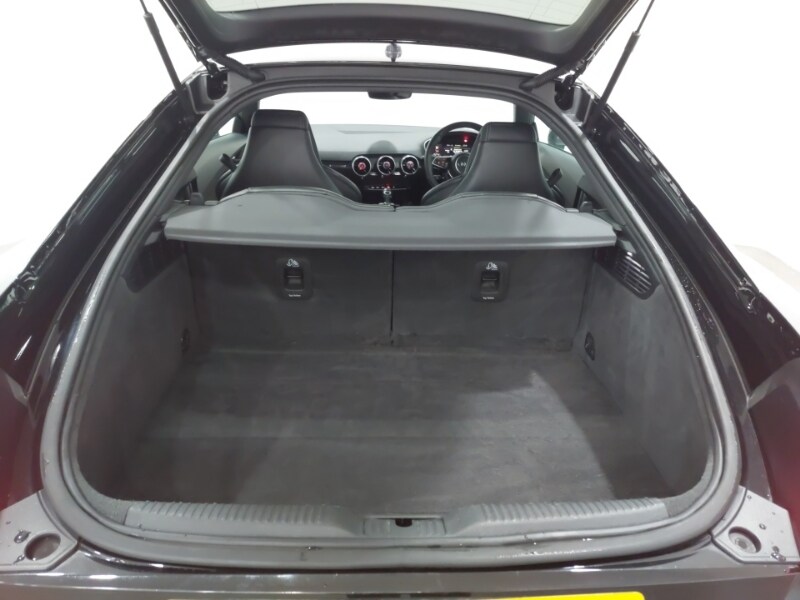 Used Audi TT 2019 for sale - 77816306: Photo 8