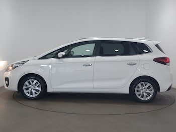 Used Kia Carens 2018 for sale - 78333544: Photo