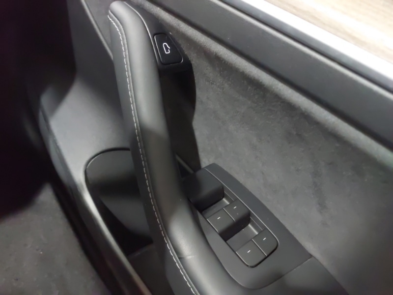 Used Tesla Model 3 2021 for sale - 77596397: Photo 13