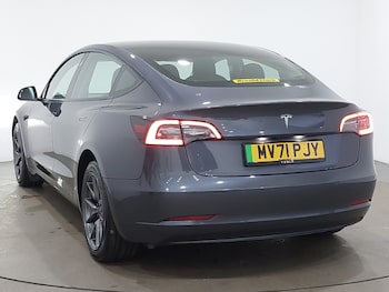 Used Tesla Model 3 2021 for sale - 77596397: Photo