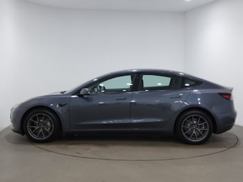 Used Tesla Model 3 2021 for sale - 77596397: Photo