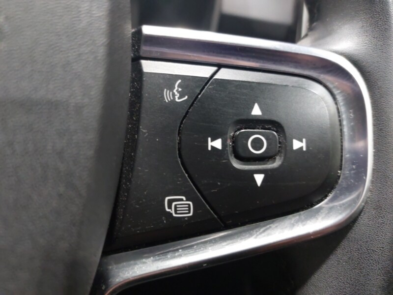 Used Volvo XC40 2023 for sale - 77503104: Photo 14