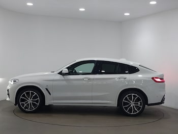 Used BMW X4 2019 for sale - 77947995: Photo