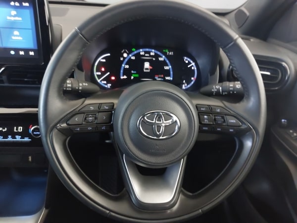 Used Toyota Yaris Cross 2022 for sale - 76195523: Photo 11
