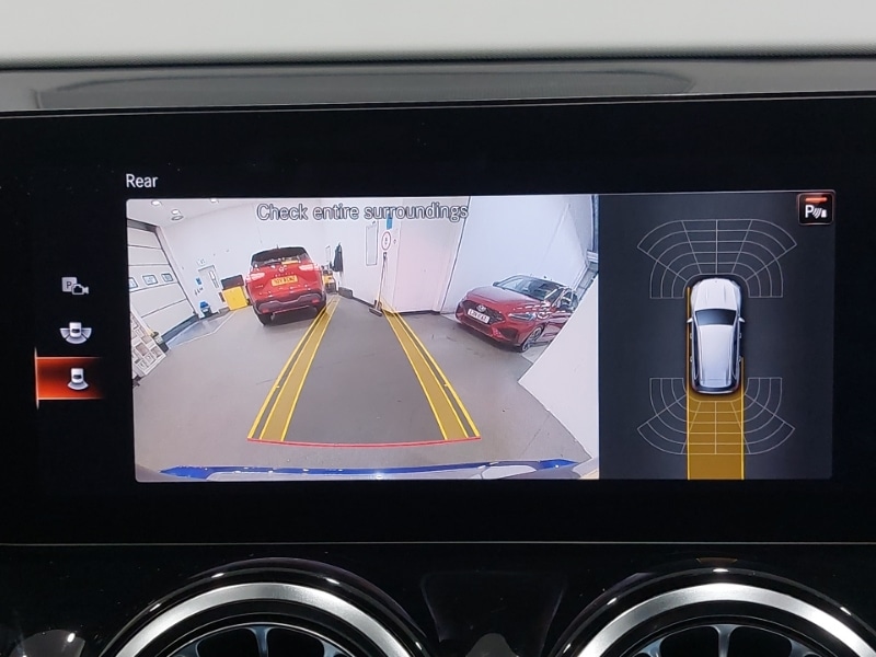 Used Mercedes-Benz GLB 2023 for sale - 76619090: Photo 10