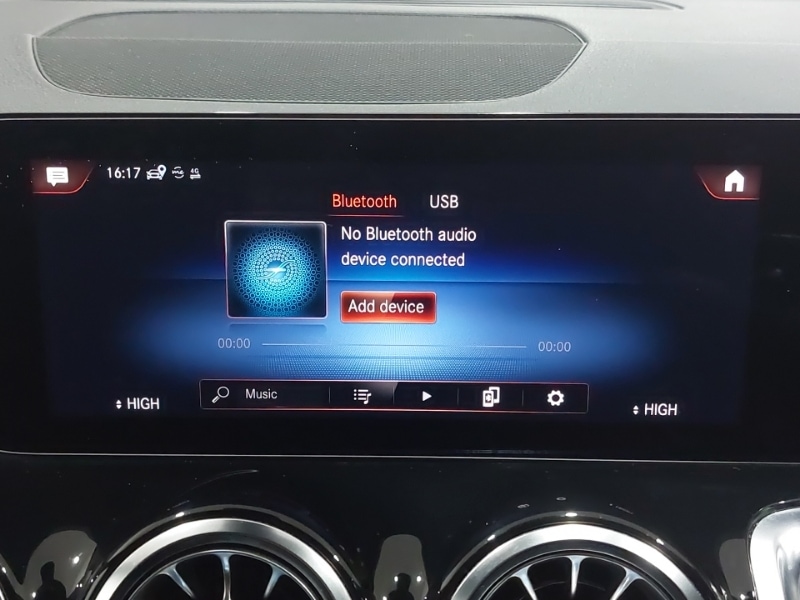 Used Mercedes-Benz GLB 2023 for sale - 76619090: Photo 19