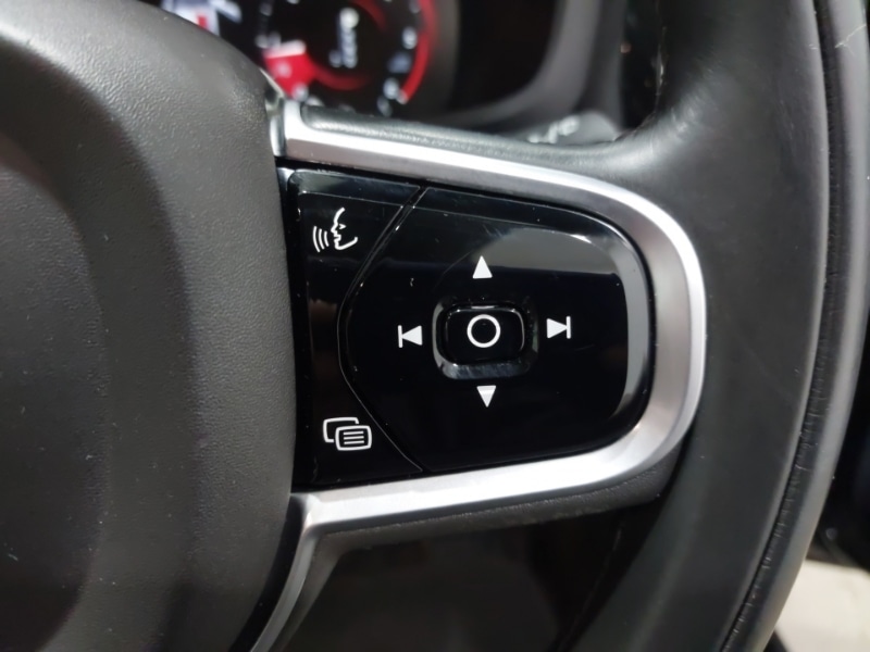 Used Volvo V60 2019 for sale - 76543655: Photo 14