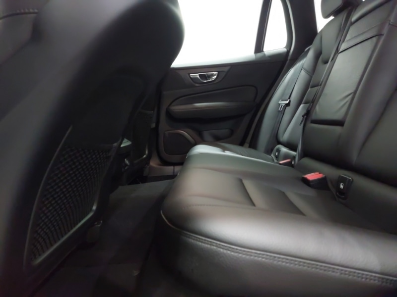 Used Volvo V60 2019 for sale - 76543655: Photo 6