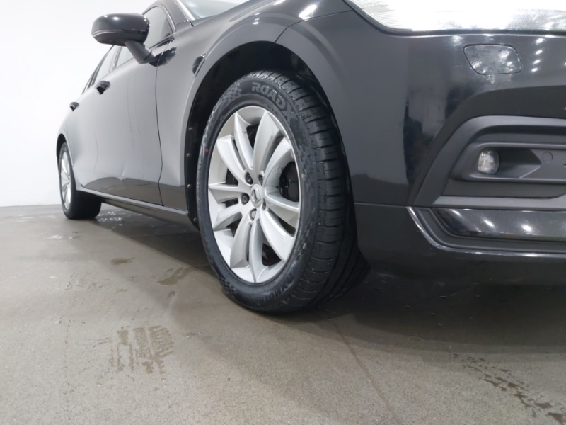 Used Volvo V60 2019 for sale - 76543655: Photo 9