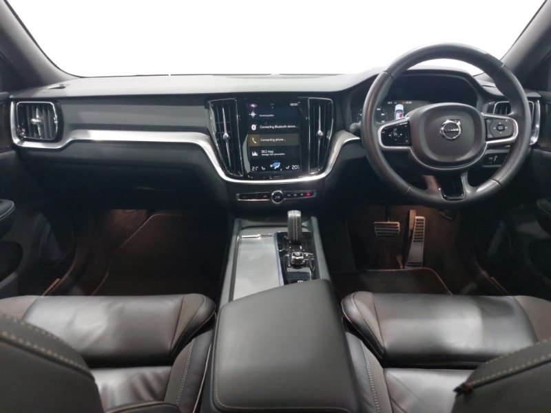 Used Volvo V60 2021 for sale - 76464961: Photo 2