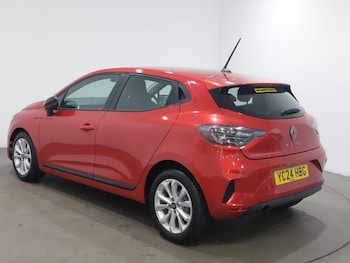 Used Renault Clio 2024 for sale - 79056317: Photo