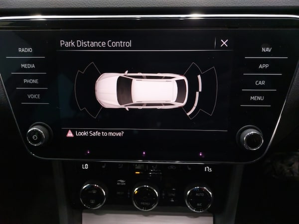 Used Skoda Superb 2023 for sale - 76321294: Photo 16