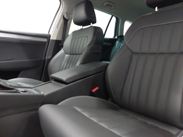 Used Skoda Superb 2023 for sale - 76321294: Photo 5