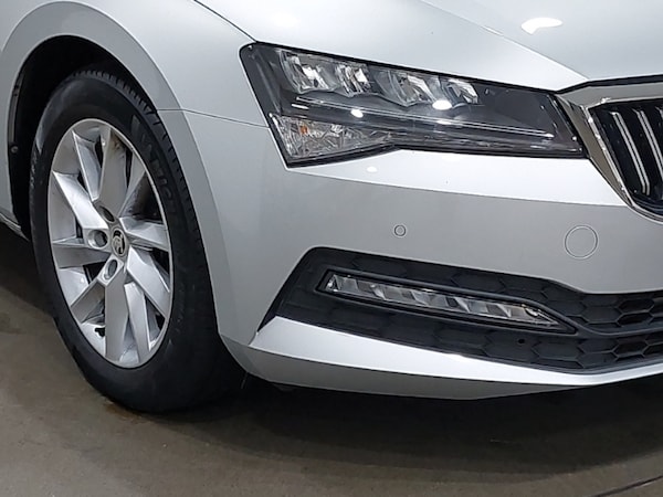 Used Skoda Superb 2023 for sale - 76321294: Photo 9