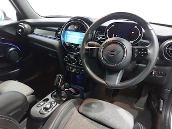 Used MINI Cooper 2023 for sale - 78440353: Photo