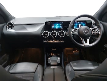 Used Mercedes-Benz GLA 2021 for sale - 76663951: Photo