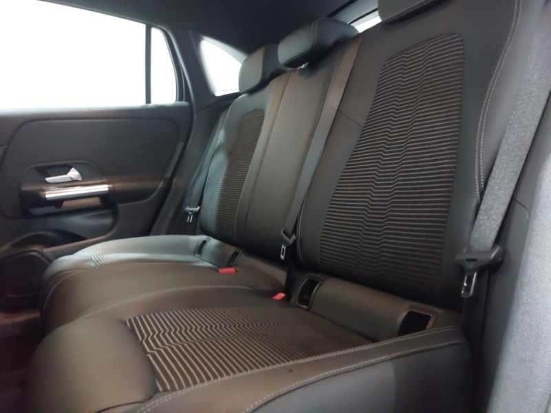 Used Mercedes-Benz GLA 2021 for sale - 76663951: Photo 6