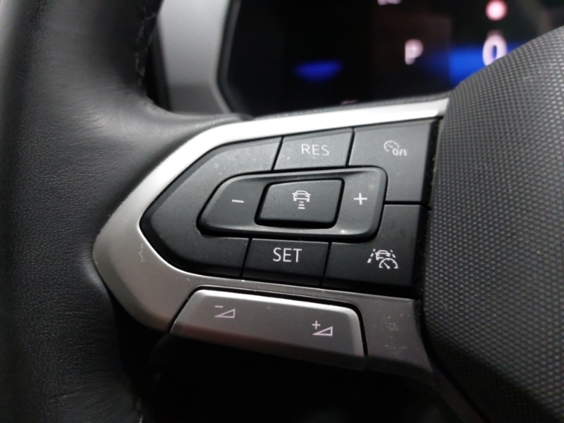 Used Volkswagen T-Cross 2024 for sale - 77126134: Photo 15