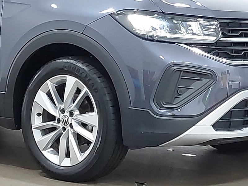 Used Volkswagen T-Cross 2024 for sale - 77126134: Photo 9