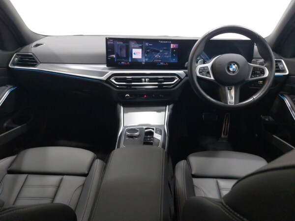 Used BMW 3 Series 2024 for sale - 76183602: Photo 2