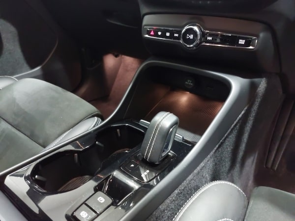 Used Volvo XC40 2022 for sale - 76199077: Photo 12