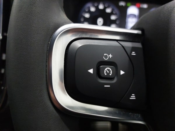 Used Volvo XC40 2022 for sale - 76199077: Photo 14
