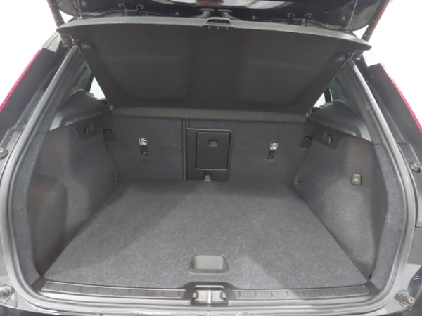 Used Volvo XC40 2022 for sale - 76199077: Photo 8