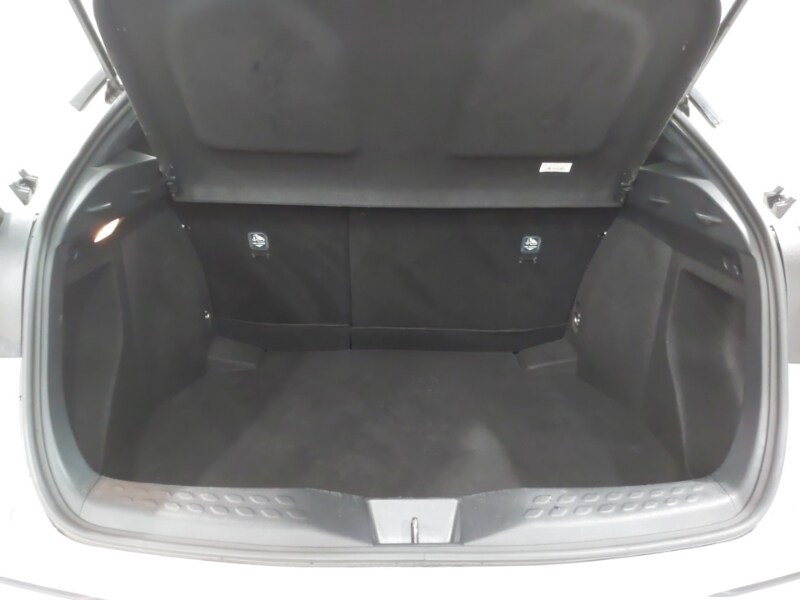 Used Toyota C-HR 2021 for sale - 77105550: Photo 8