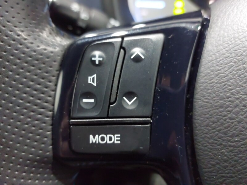 Used Toyota Yaris 2017 for sale - 77678458: Photo 15