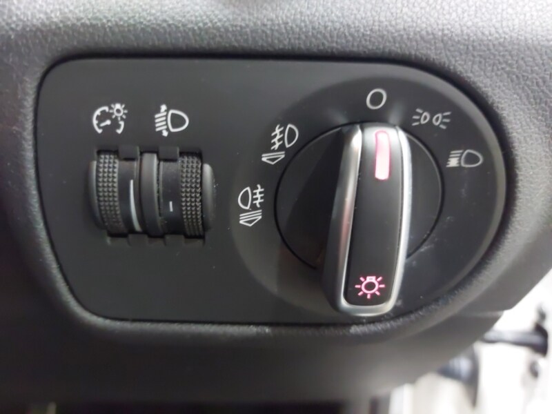 Used Audi A1 2018 for sale - 77324868: Photo 14