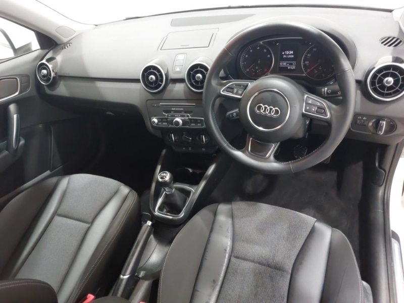 Used Audi A1 2018 for sale - 77324868: Photo 2