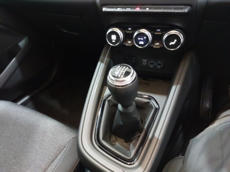 Used Renault Clio 2022 for sale - 76606240: Photo 12