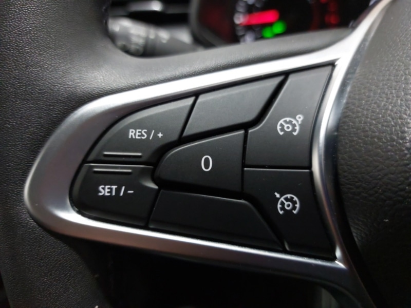 Used Renault Clio 2022 for sale - 76606240: Photo 15